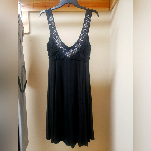 Dress- Lure - Picture 1 of 2
